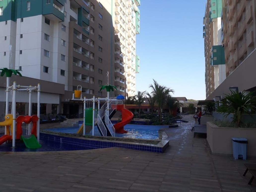 Olimpia Park Resort - 100M Do Parque Thermas Dos Laranjais Extérieur photo